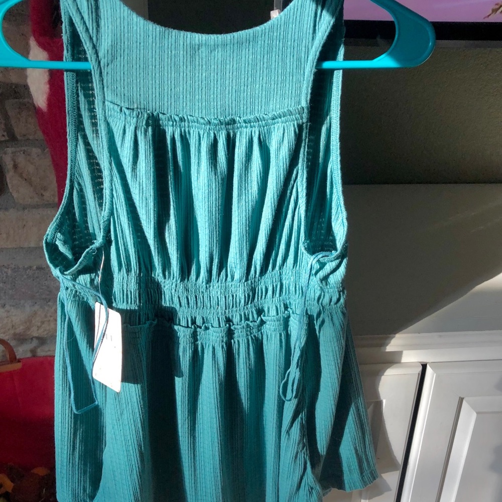 FREE PPL TANK ; - Picture 2 of 4